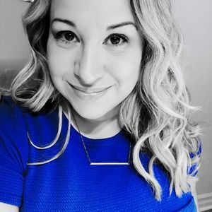 Meet your Posher, Chanel